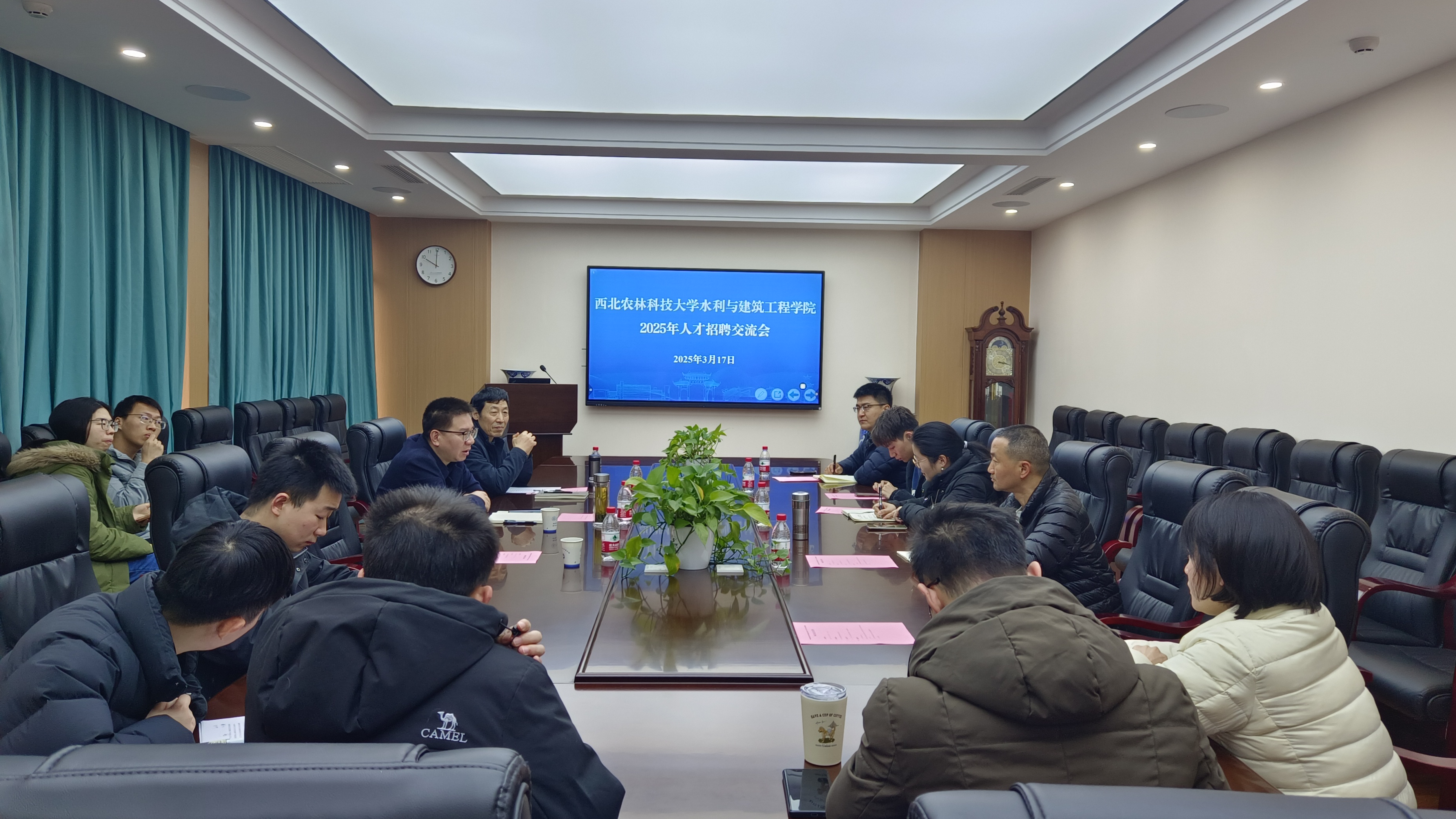 在四川大学水利水电小宝探花
招聘优秀毕业生.jpg