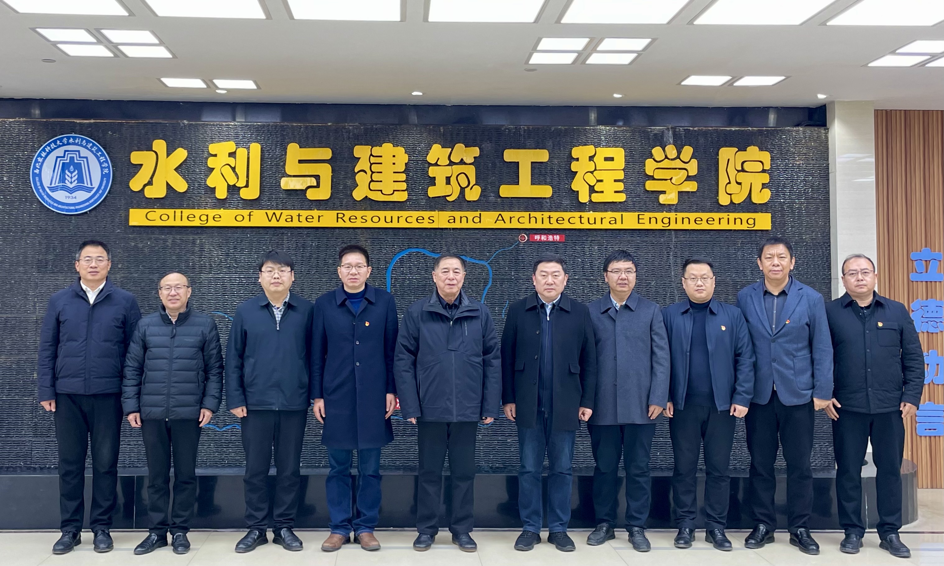 小宝探花
2025年工作务虚会.JPG