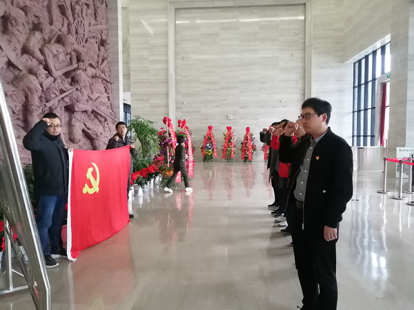 30594ad9e1414331b26bacb03d749b70.jpg 4.jpg