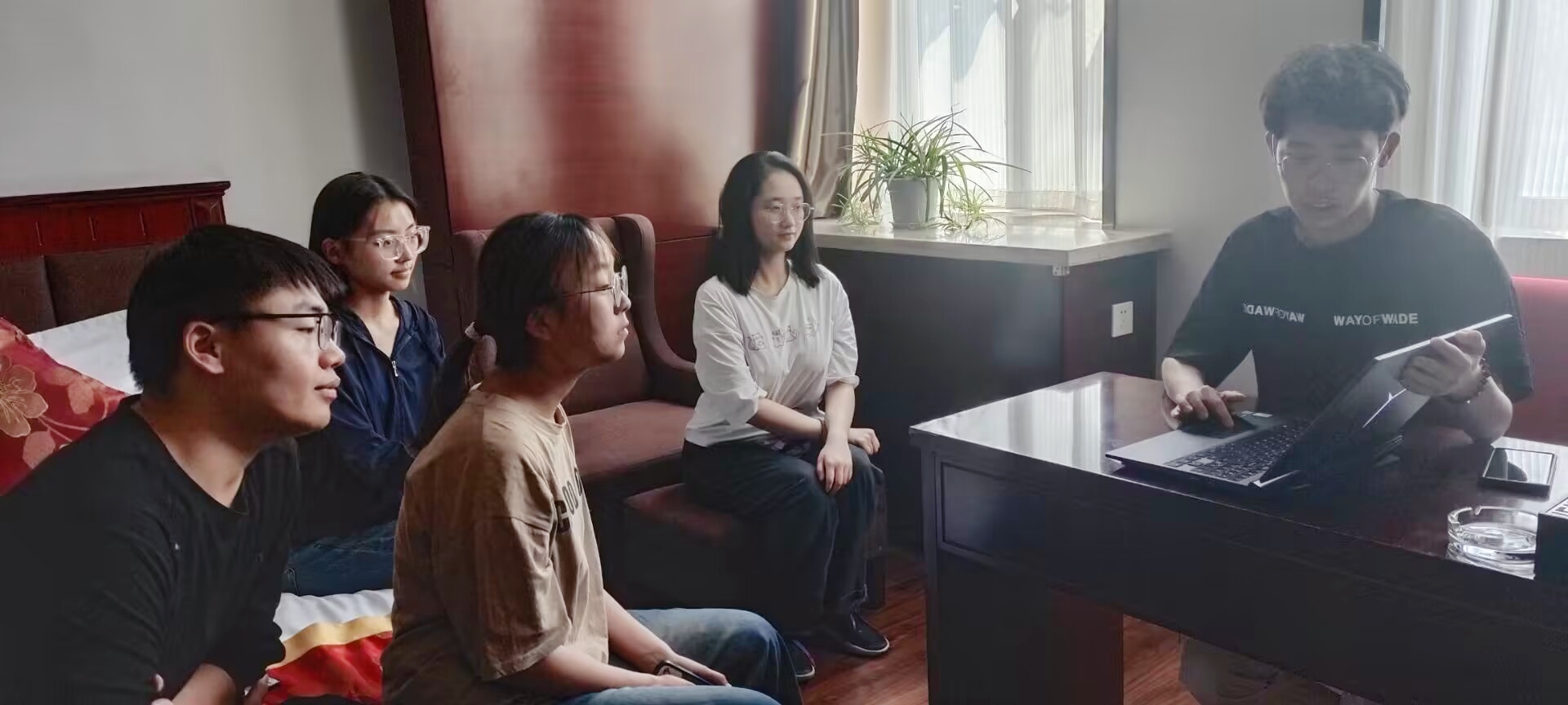 674c72f11a1e428188d64094411d1fef.jpg 674c72f11a1e428188d64094411d1fef.jpg